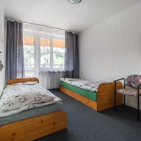 Bed and Breakfast Zatwarnica Lutowiska Exterior foto